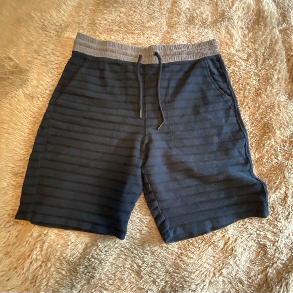 Men’s fleece shorts